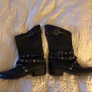 Moto boots size 8